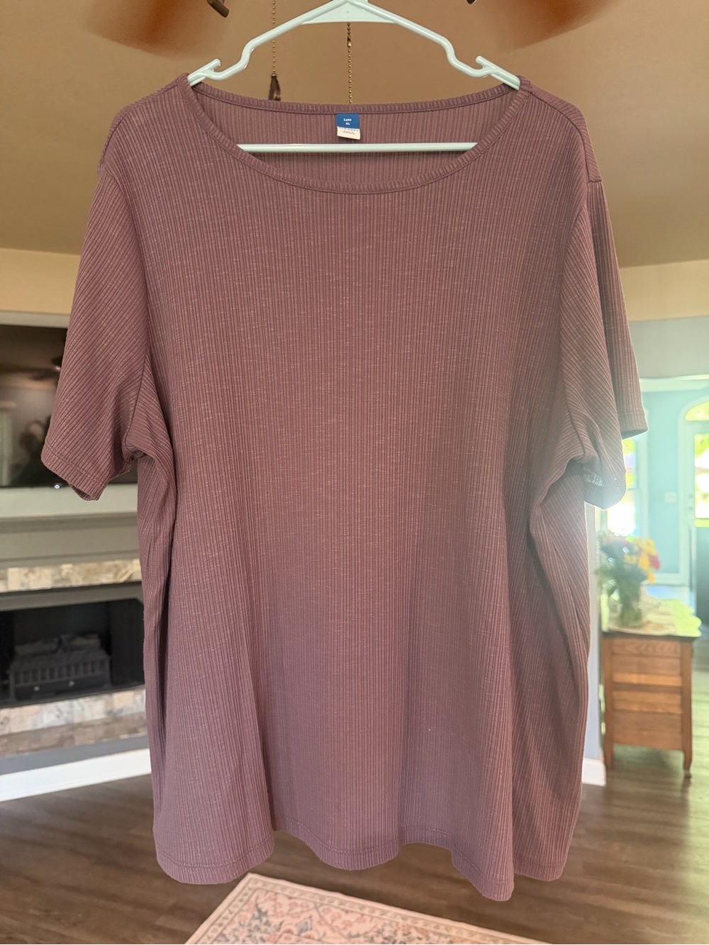 Old Navy Ribbed Short-Sleeve Tee in Dusty Mauve